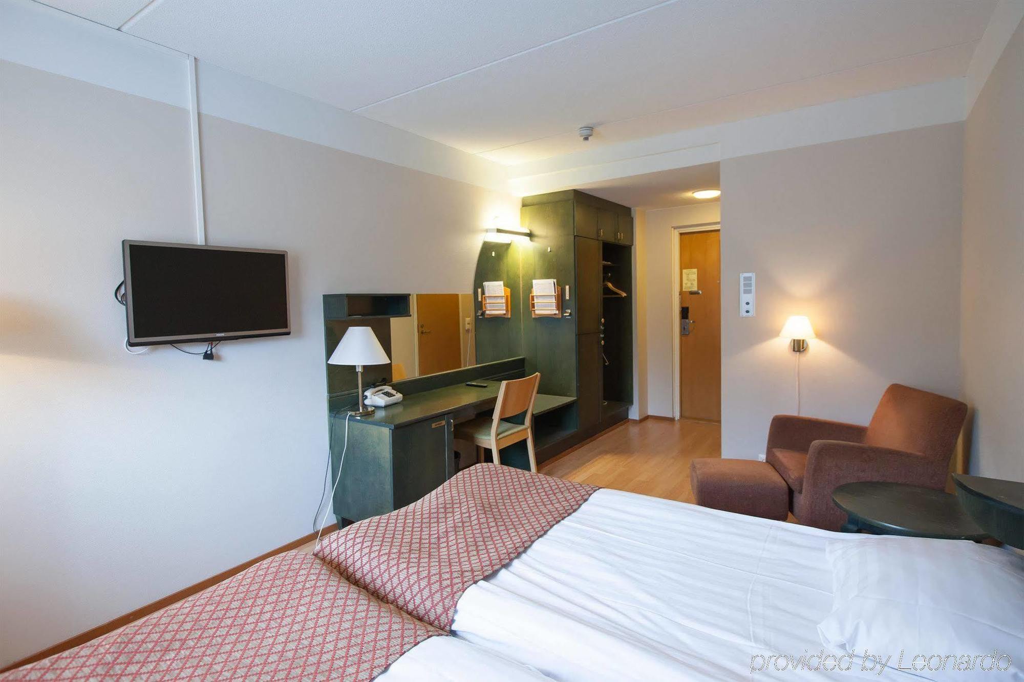 Hotel Kajanus Kajana Exteriör bild